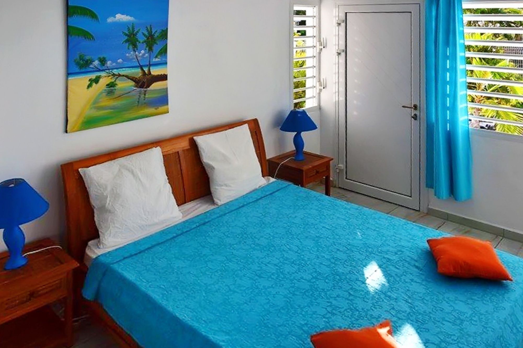 Appartement Sunny, 4-bedroom House In Francois With A Swimming Pool And Terr